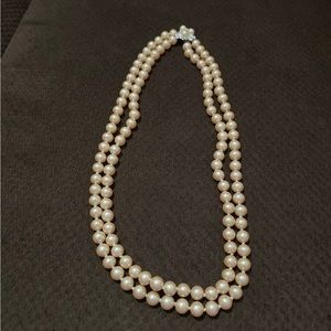 Vintage double strand faux pearl necklace